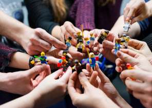 * D'AUTRES DOCUMENTS SONT DISPONIBLES SUR CETTE PAGE : Cliquez sur chacune des rubriques ci-dessus pour y accéder *